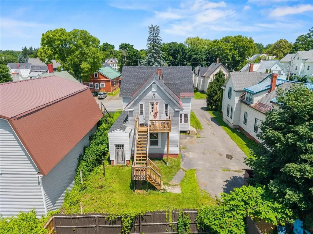 22 Ash Street Waterville ME 04901