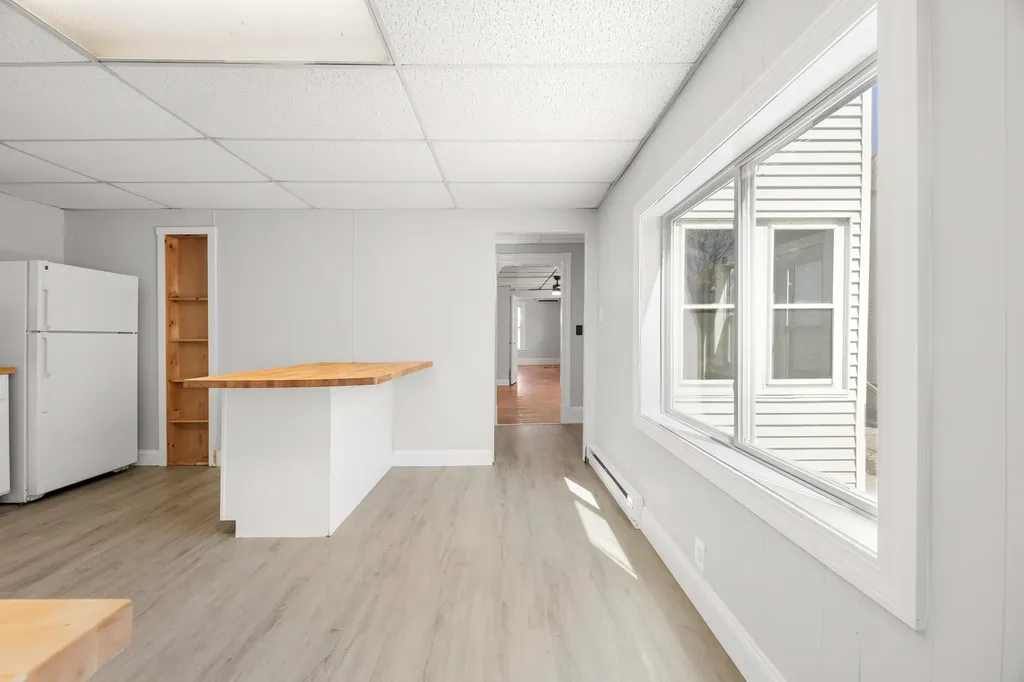 22 Ash Street Waterville ME 04901