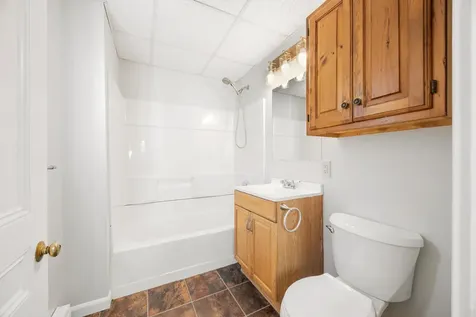 22 Ash Street Waterville ME 04901