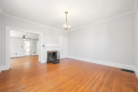 22 Ash Street Waterville ME 04901