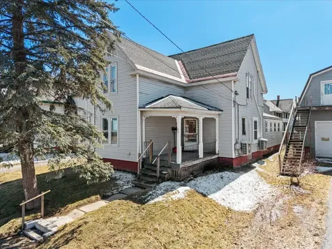 22 Ash Street Waterville ME 04901