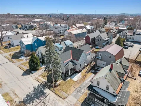 22 Ash Street Waterville ME 04901