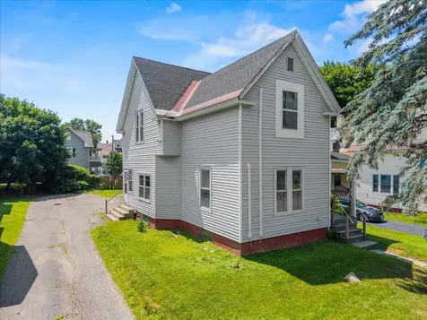22 Ash Street Waterville ME 04901