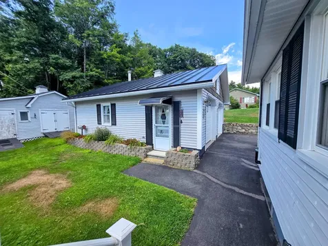 4 Woodsdale Drive Jay ME 04239