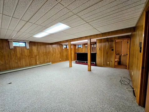 4 Woodsdale Drive Jay ME 04239