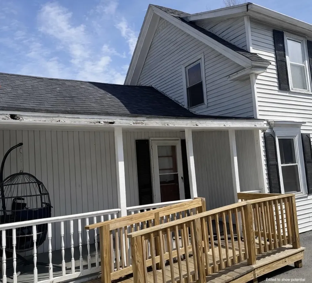 53 Fifteenth Street Bangor ME 04401
