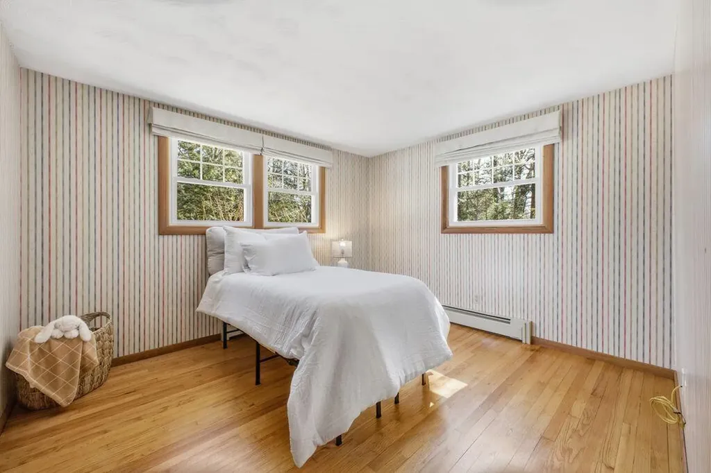 139 Albion Road Windham ME 04062