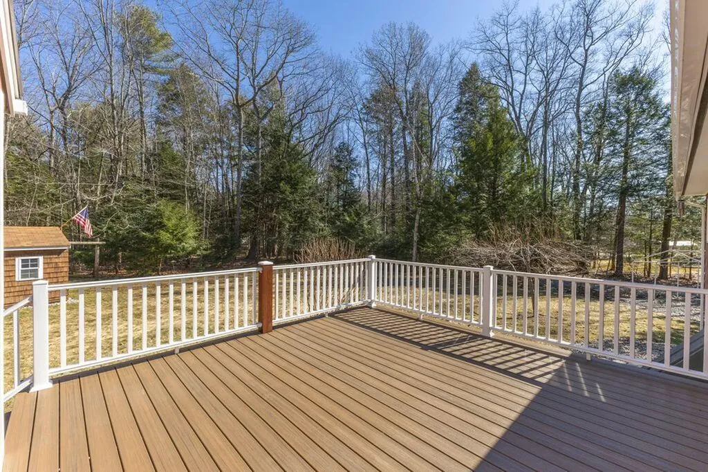 139 Albion Road Windham ME 04062