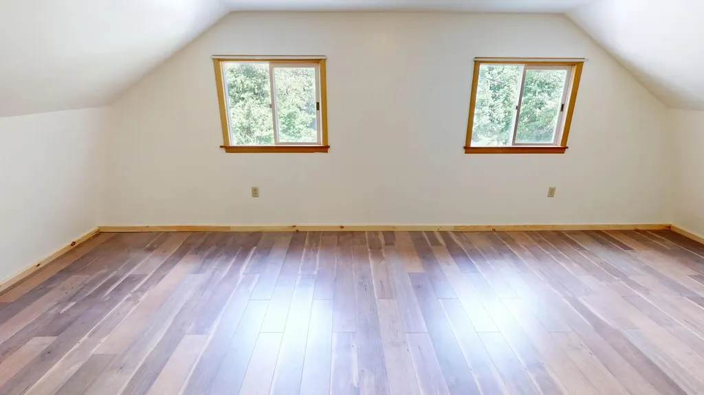 218 Hay Road Hudson ME 04449