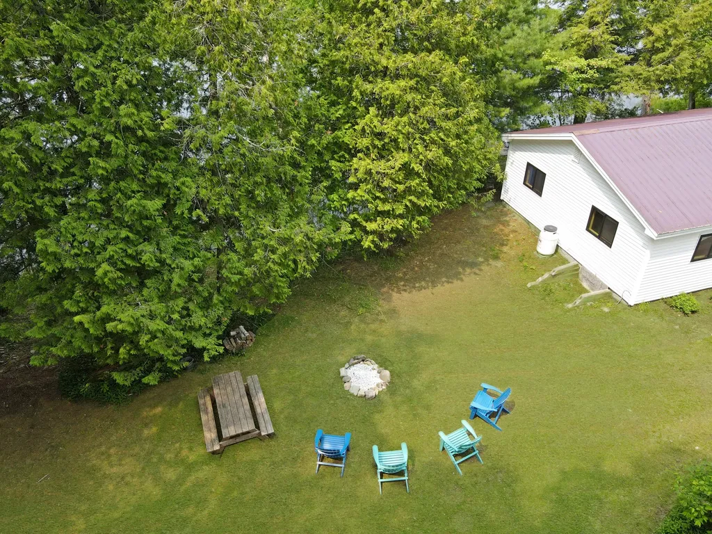 218 Hay Road Hudson ME 04449