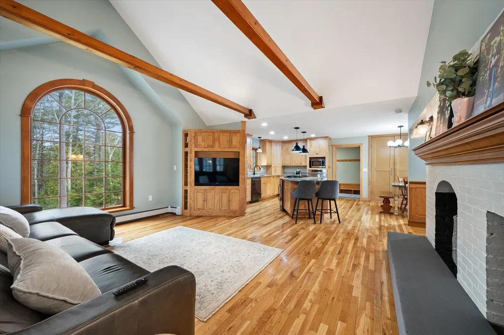 43 Darling Parke Drive Bangor ME 04401