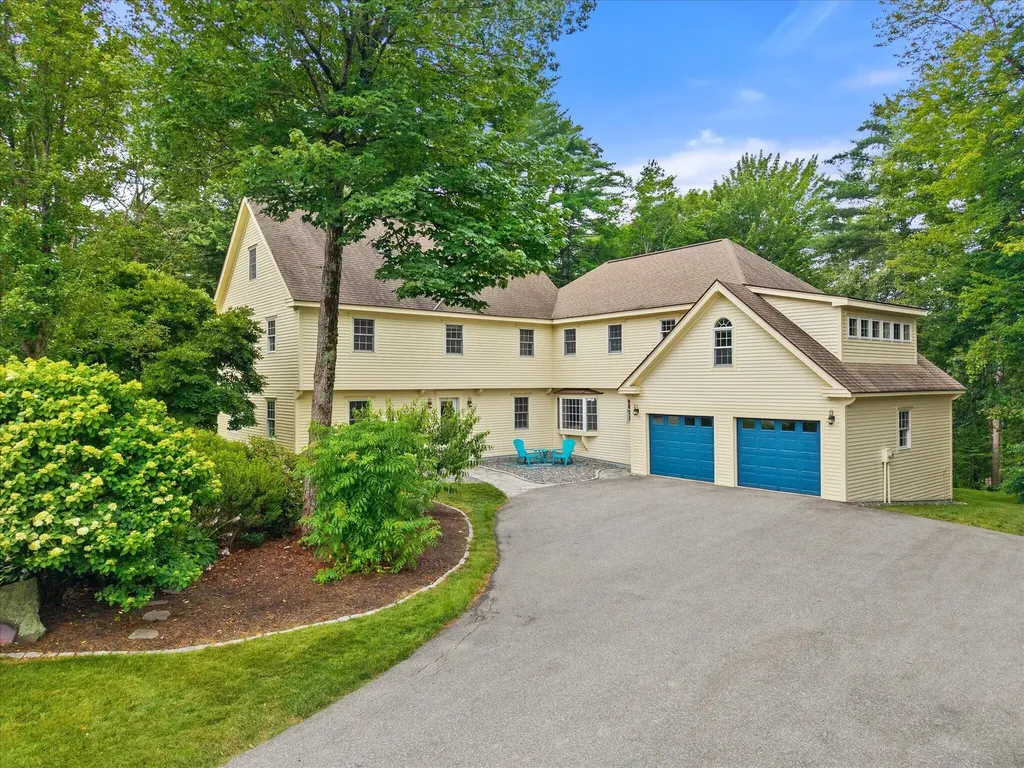 43 Darling Parke Drive Bangor ME 04401