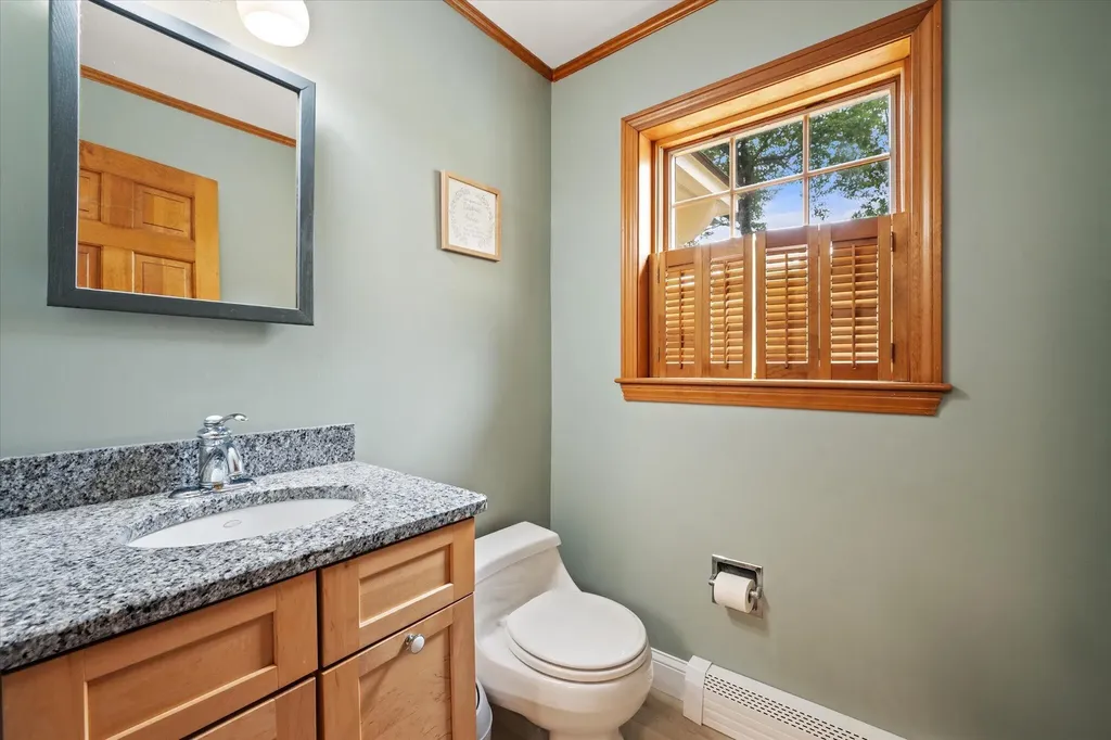 43 Darling Parke Drive Bangor ME 04401