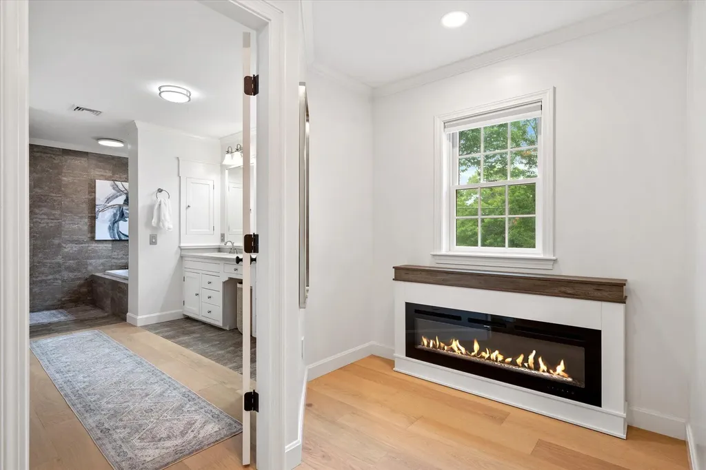 43 Darling Parke Drive Bangor ME 04401