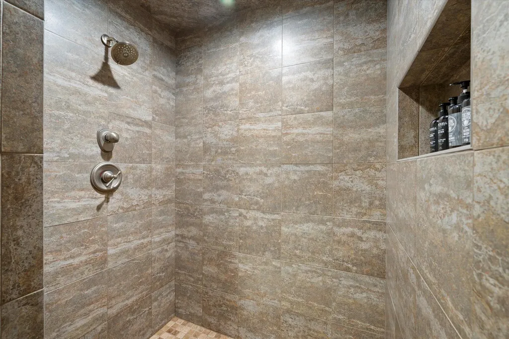 43 Darling Parke Drive Bangor ME 04401