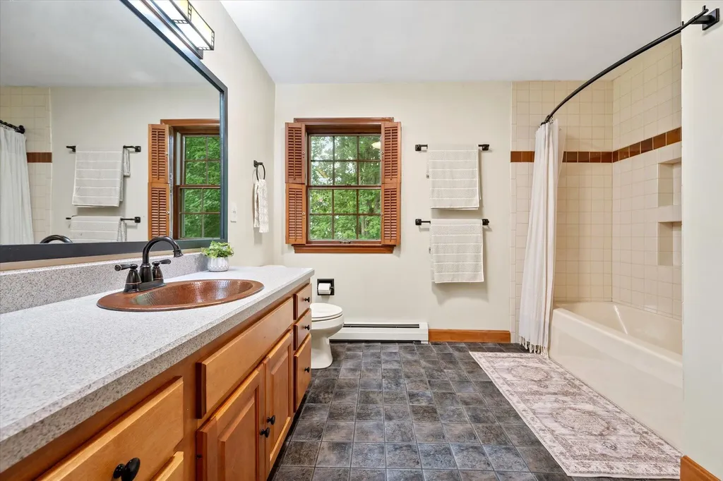 43 Darling Parke Drive Bangor ME 04401