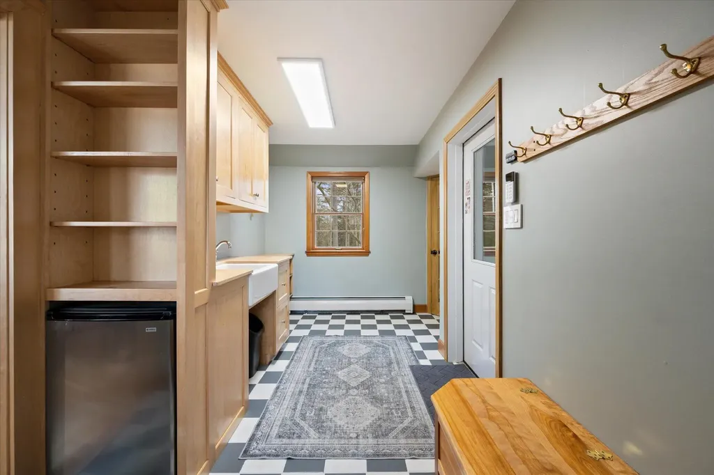 43 Darling Parke Drive Bangor ME 04401