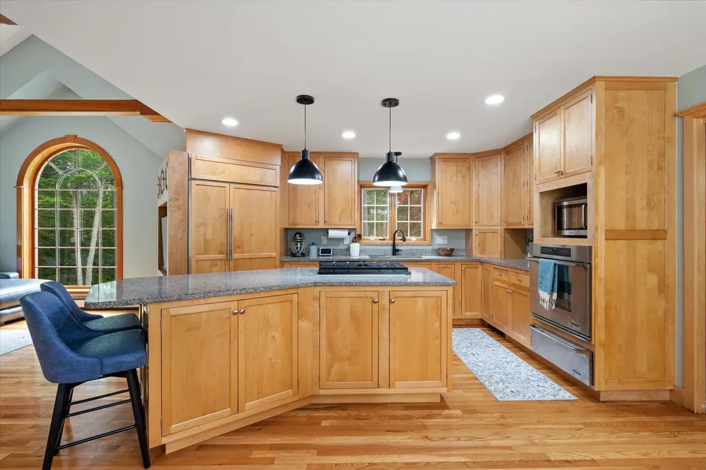 43 Darling Parke Drive Bangor ME 04401