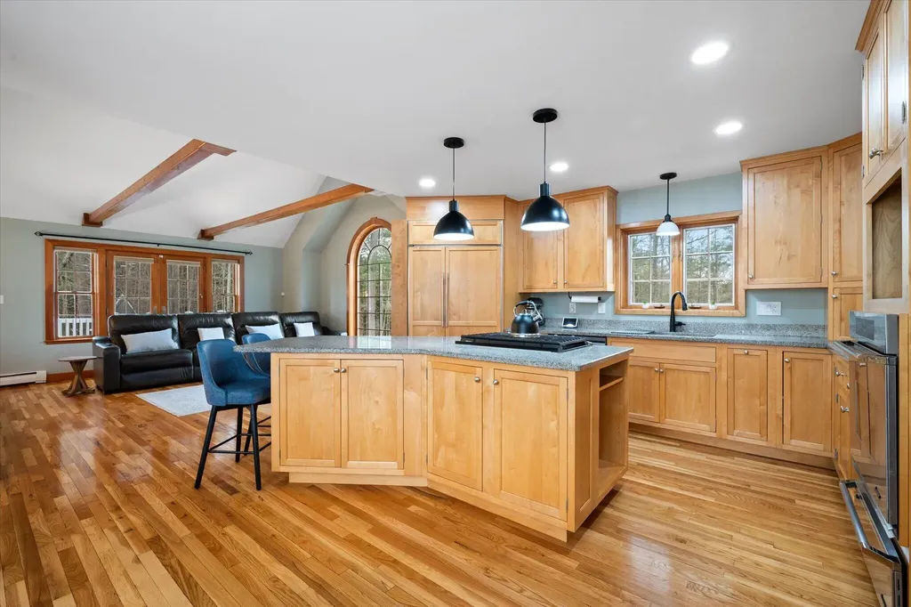 43 Darling Parke Drive Bangor ME 04401