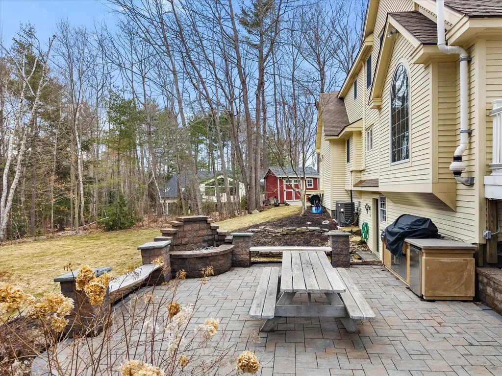 43 Darling Parke Drive Bangor ME 04401