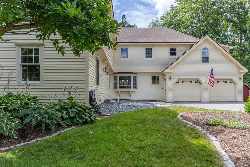 43 Darling Parke Drive Bangor ME 04401