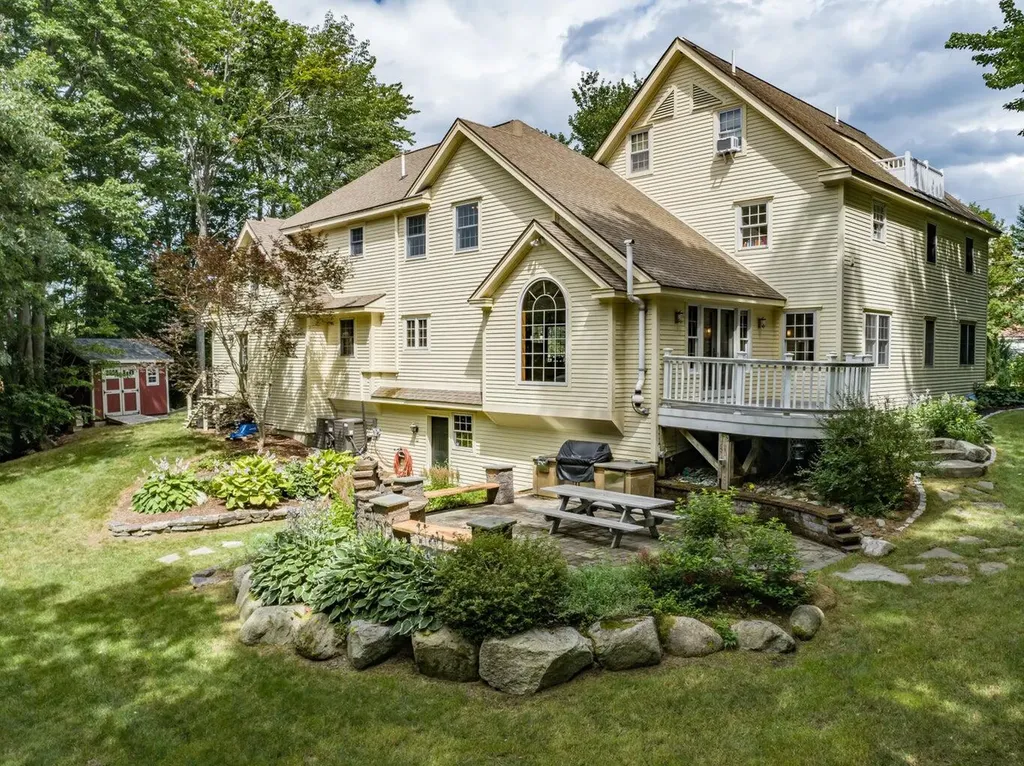 43 Darling Parke Drive Bangor ME 04401