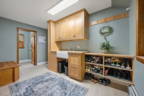43 Darling Parke Drive Bangor ME 04401