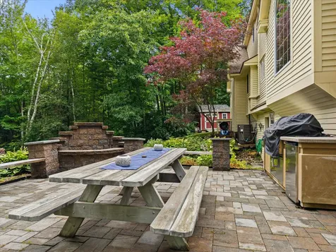 43 Darling Parke Drive Bangor ME 04401