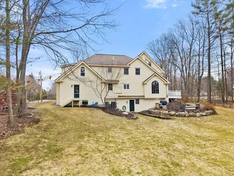 43 Darling Parke Drive Bangor ME 04401