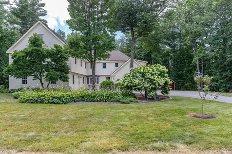 43 Darling Parke Drive Bangor ME 04401