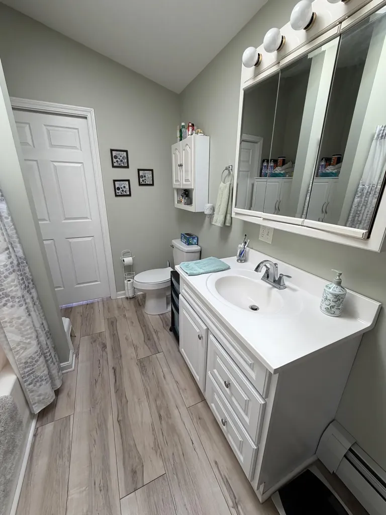 187 Greene Street Sabattus ME 04280