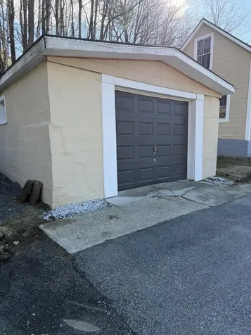 187 Greene Street Sabattus ME 04280