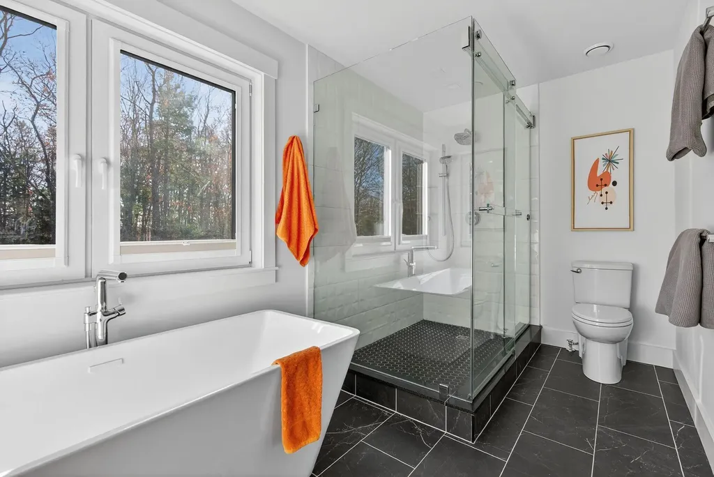 55 Hawthorne Lane South Portland ME 04106