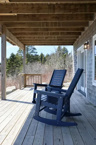 28 City Point Road Vinalhaven ME 04863