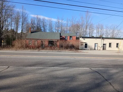 8 Lisbon Street Lisbon ME 04250