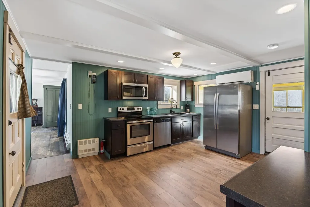 15 Roberts Ridge Road Waterboro ME 04030