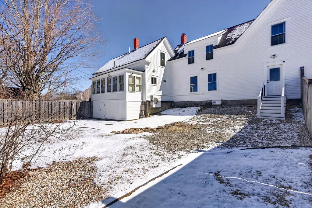 15 Roberts Ridge Road Waterboro ME 04030