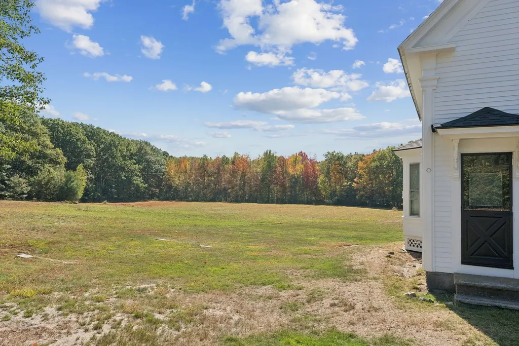 15 Roberts Ridge Road Waterboro ME 04030