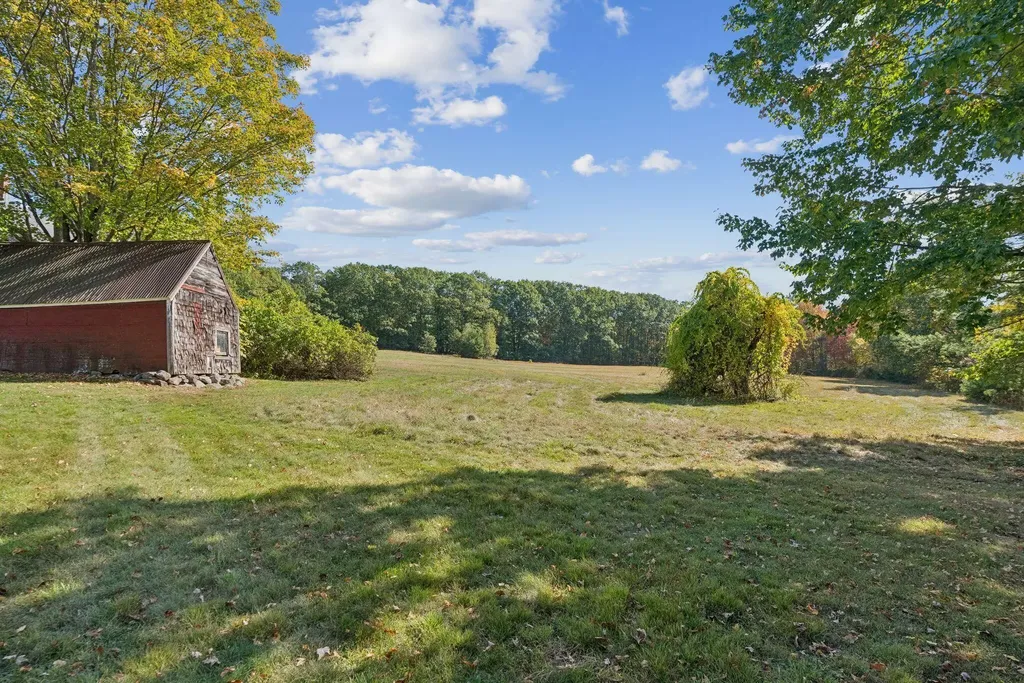 15 Roberts Ridge Road Waterboro ME 04030