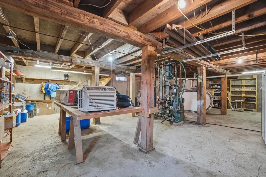 53 Kulas Road Parkman ME 04443