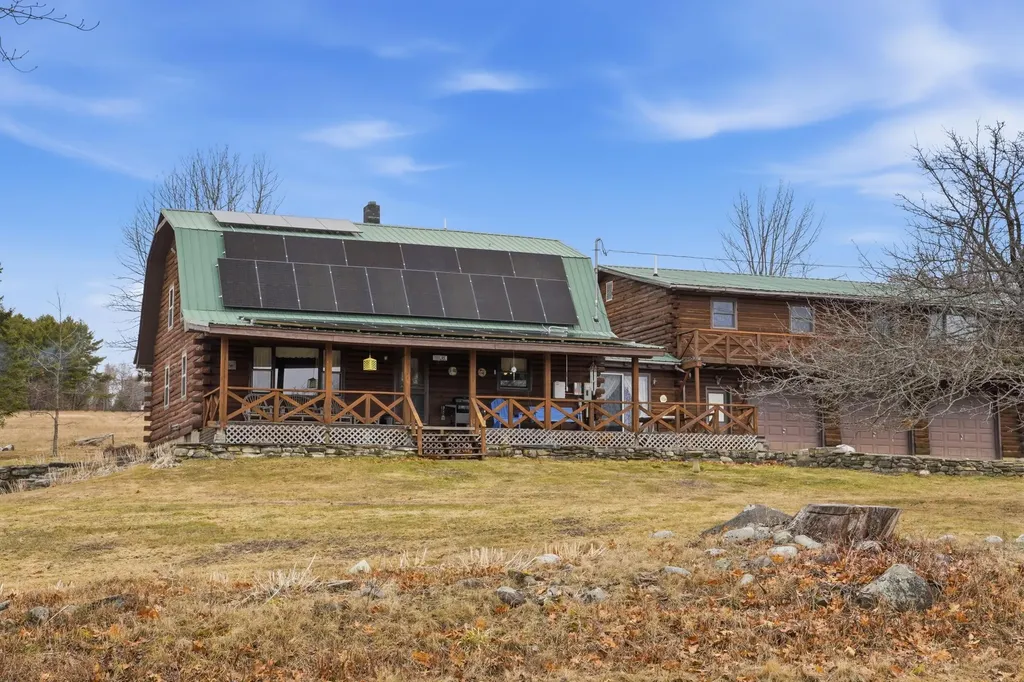 53 Kulas Road Parkman ME 04443