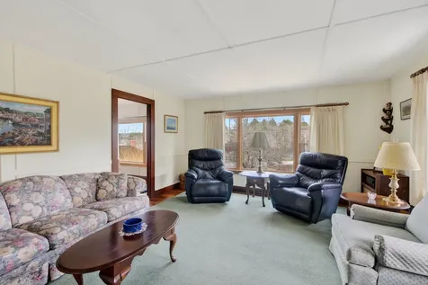 17 Seabury Road York ME 03909