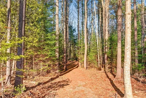 10 Newfield Road Freeport ME 04032