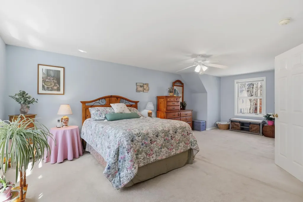 14 Hill Creek Drive Kittery ME 03904