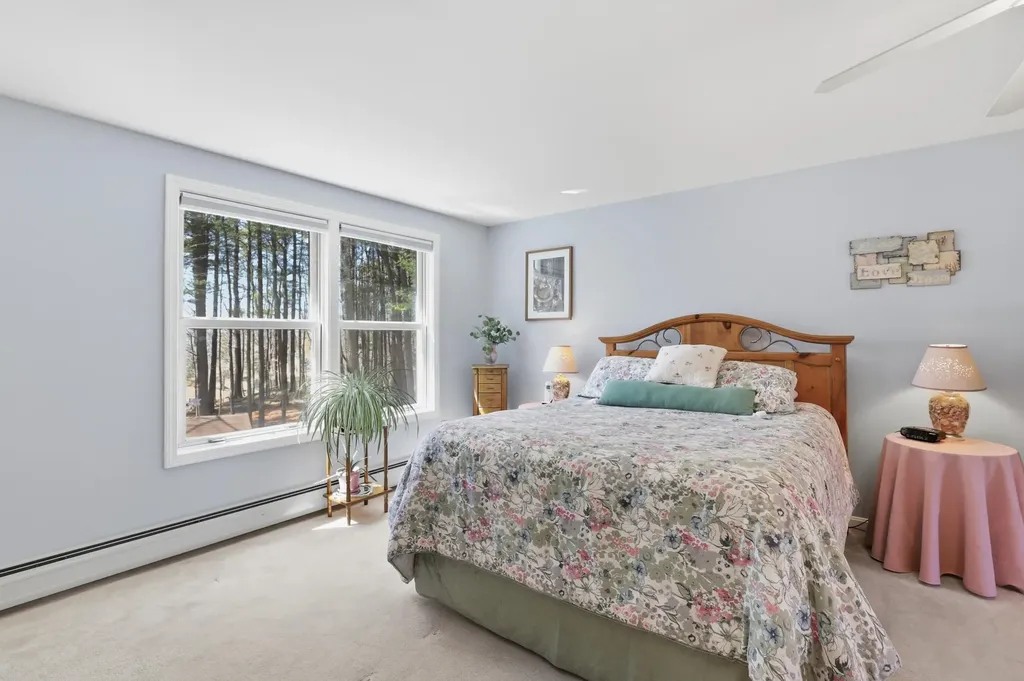 14 Hill Creek Drive Kittery ME 03904