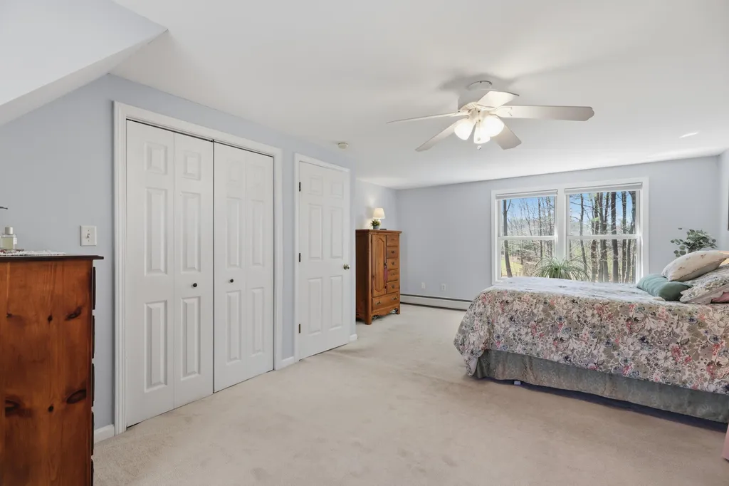 14 Hill Creek Drive Kittery ME 03904