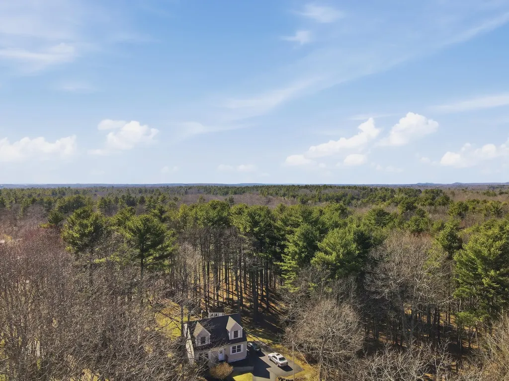 14 Hill Creek Drive Kittery ME 03904