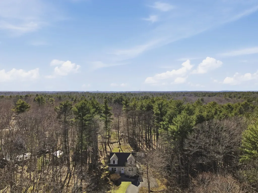 14 Hill Creek Drive Kittery ME 03904