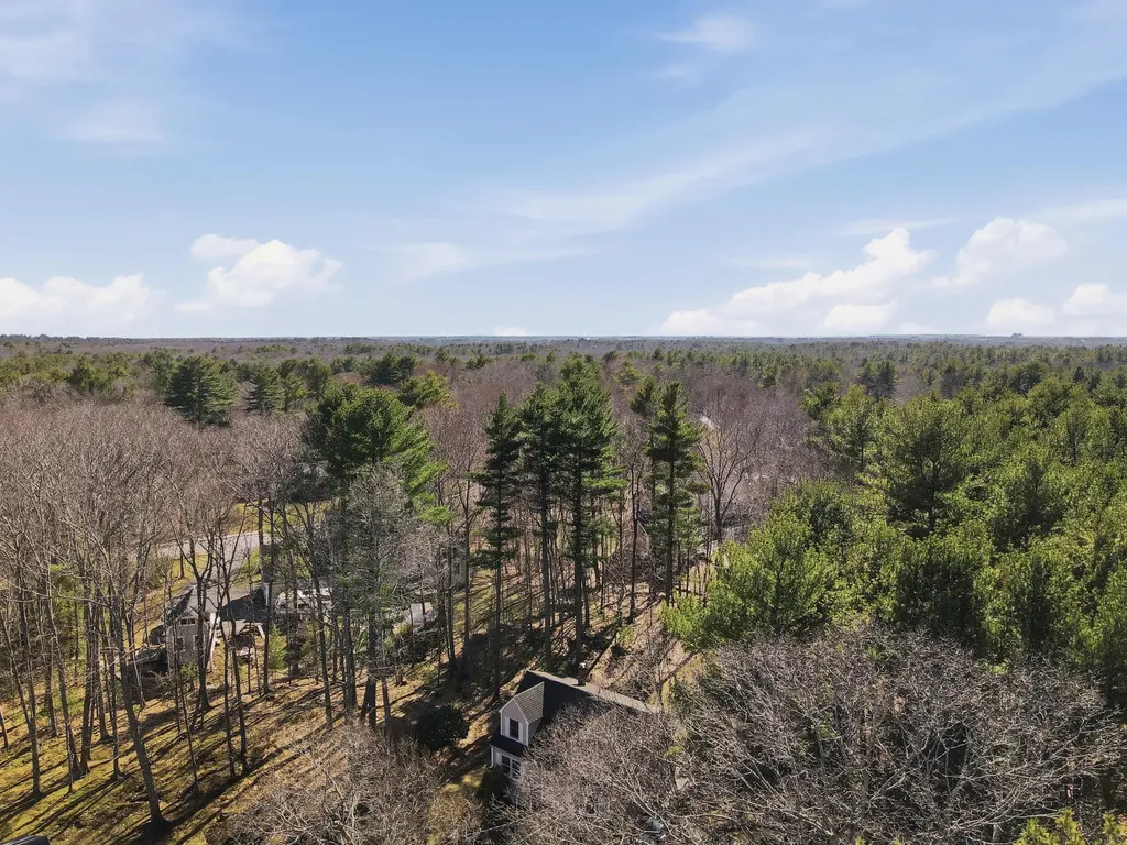 14 Hill Creek Drive Kittery ME 03904