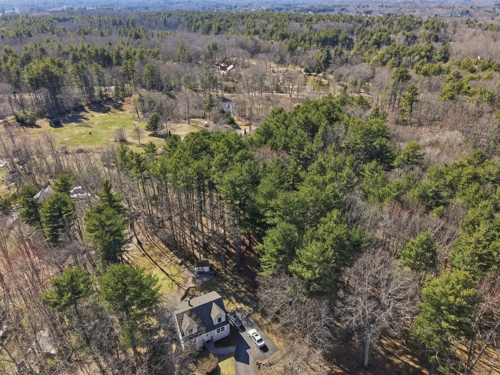 14 Hill Creek Drive Kittery ME 03904